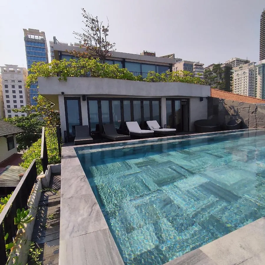 M Suite Danang Beach