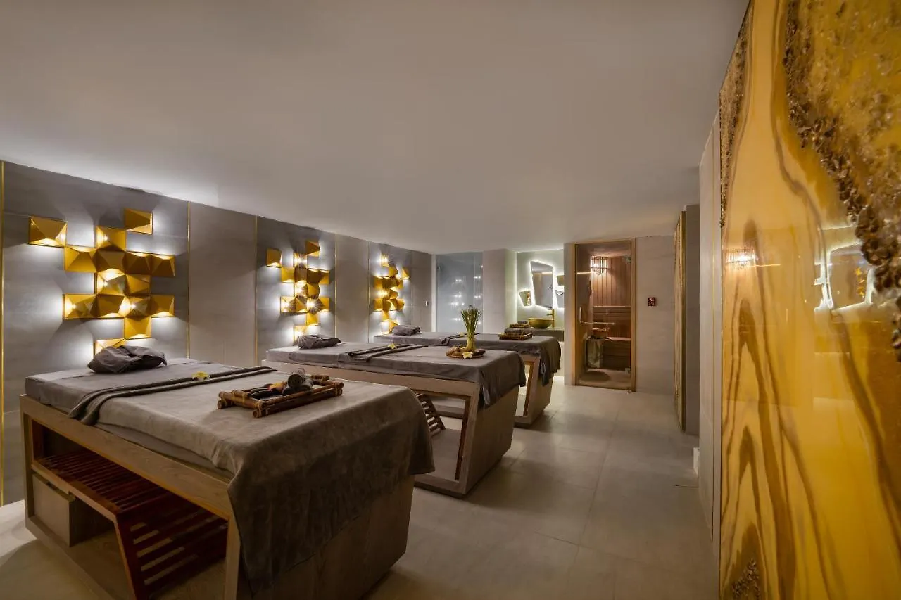 Hotel M Suite Danang Beach