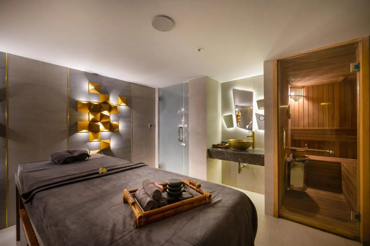 M Suite Danang Beach