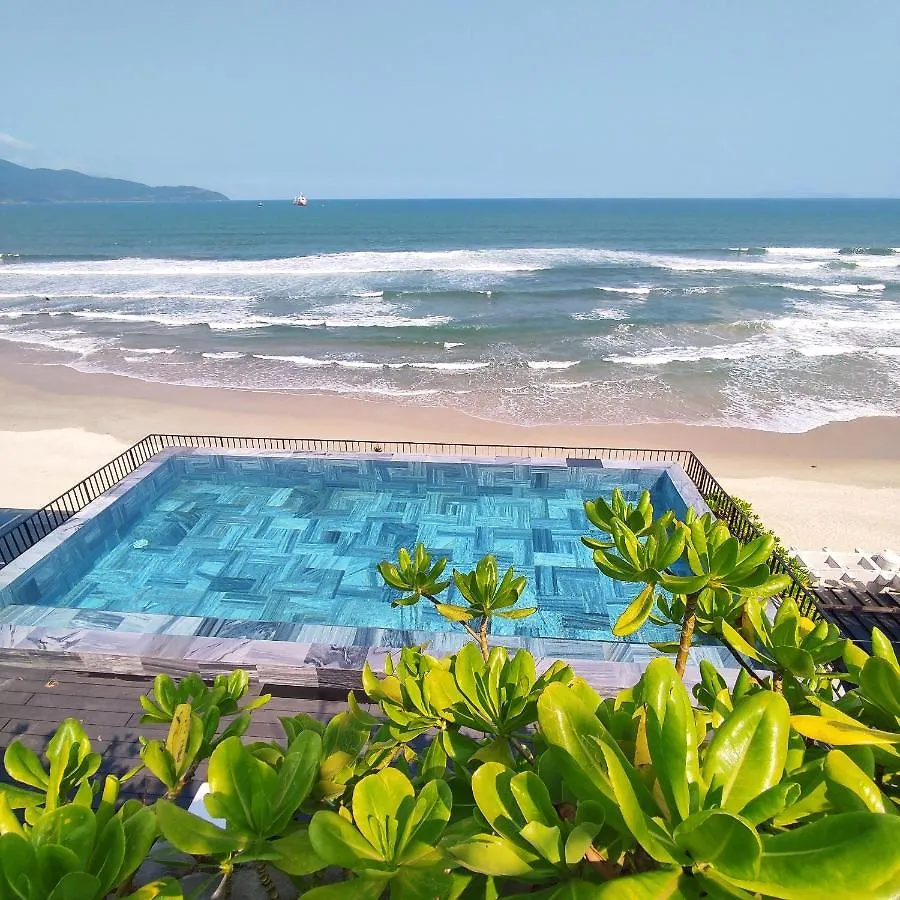 **** ホテル M Suite Danang Beach ベトナム